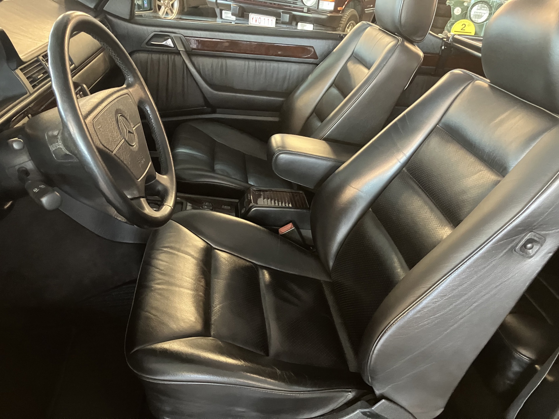 MERCEDES-BENZ_E 220 CABRIO  automatic_13