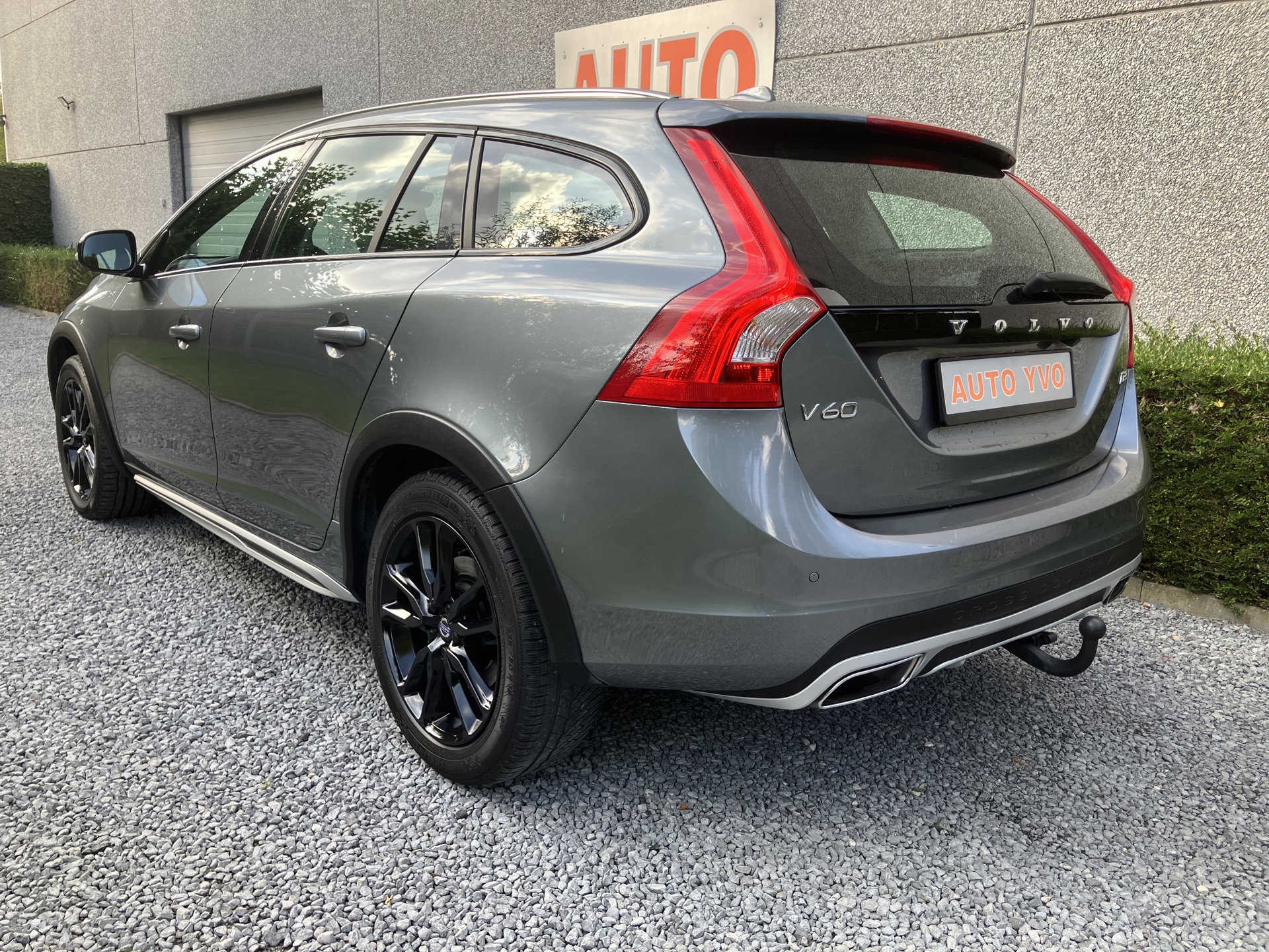 VOLVO _V60  CROSS COUNTRY_2