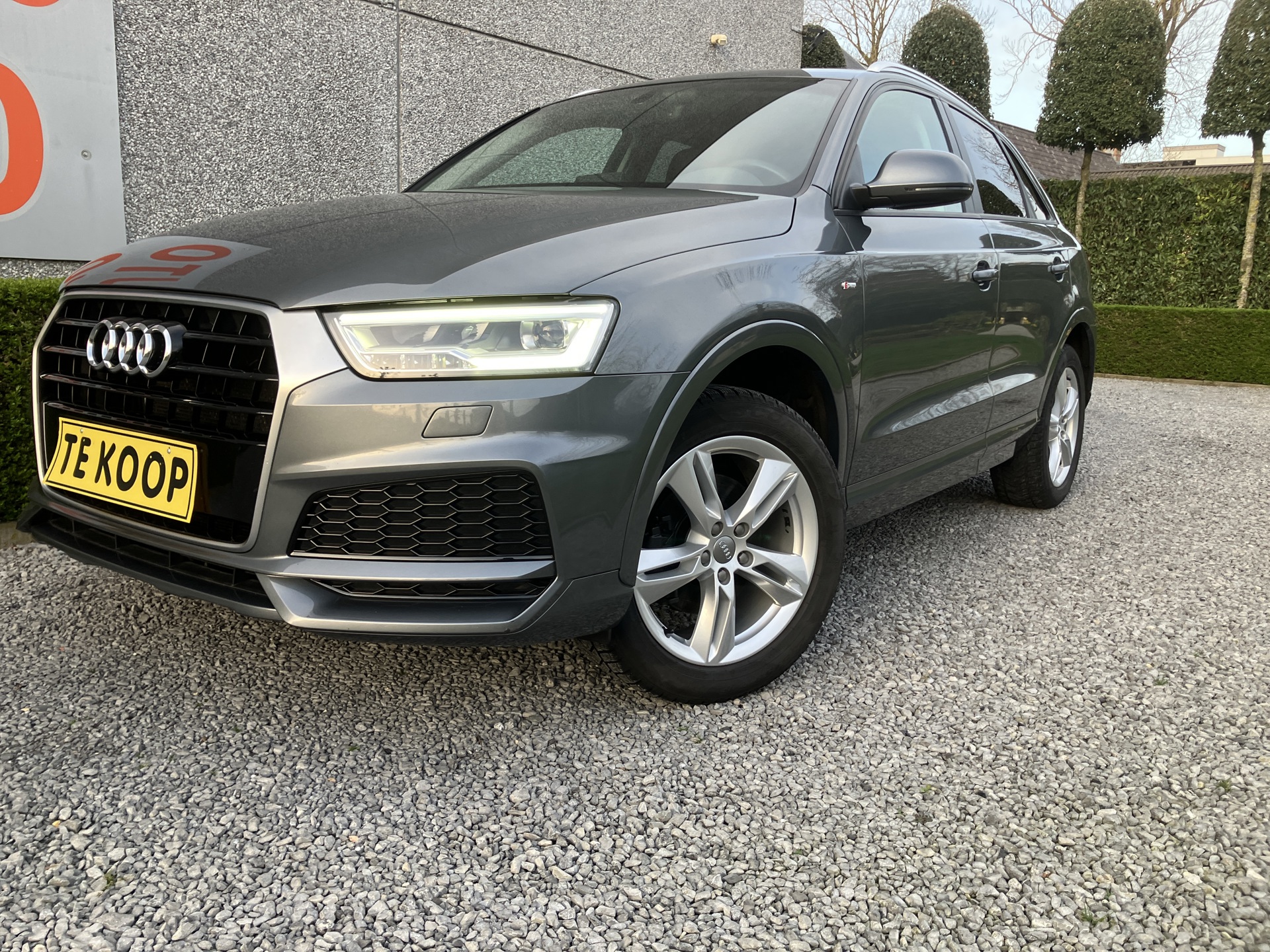 AUDI_Q3  S-line_7