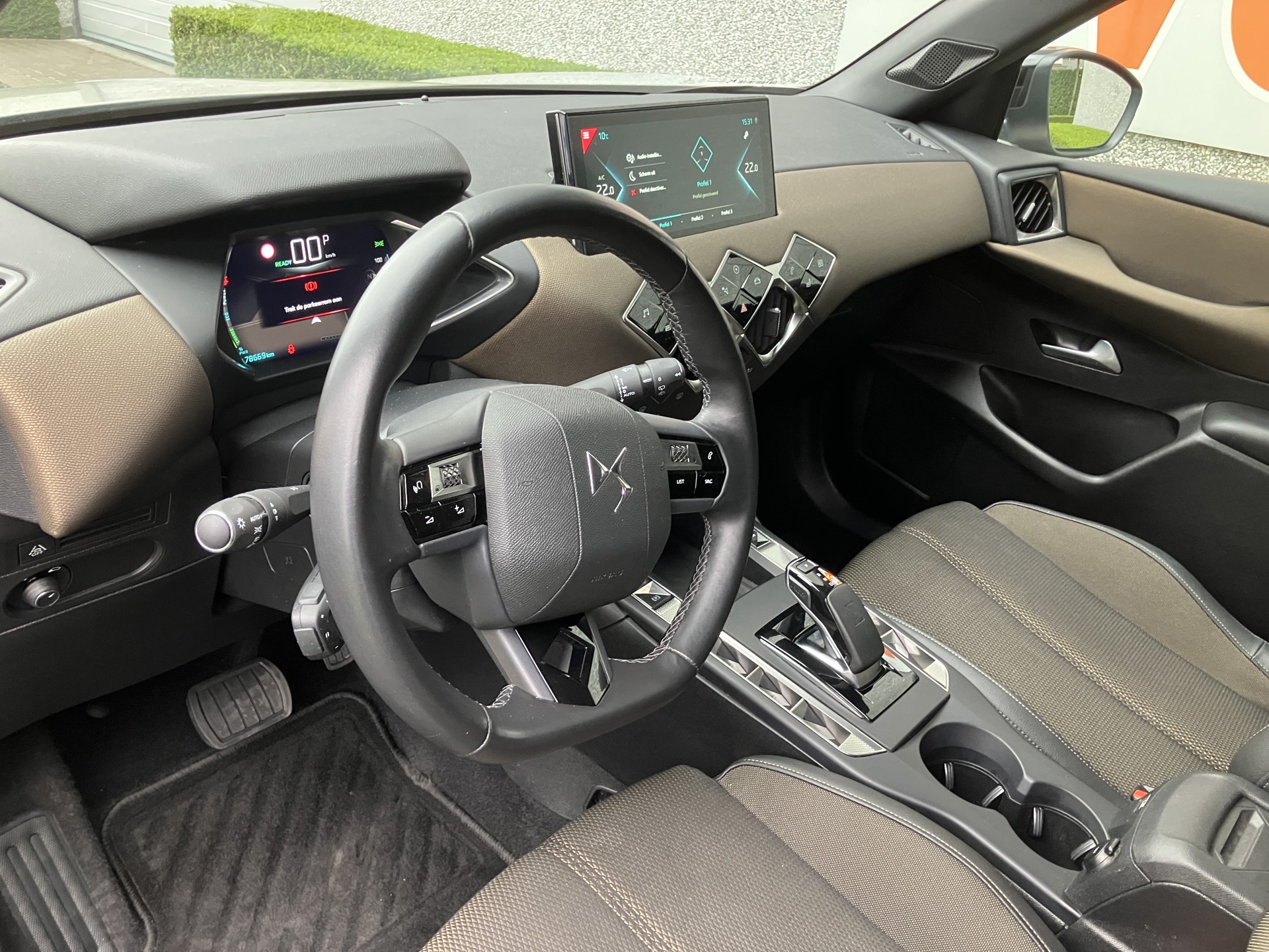 DS automobiles_DS 3 CROSSBACK_3