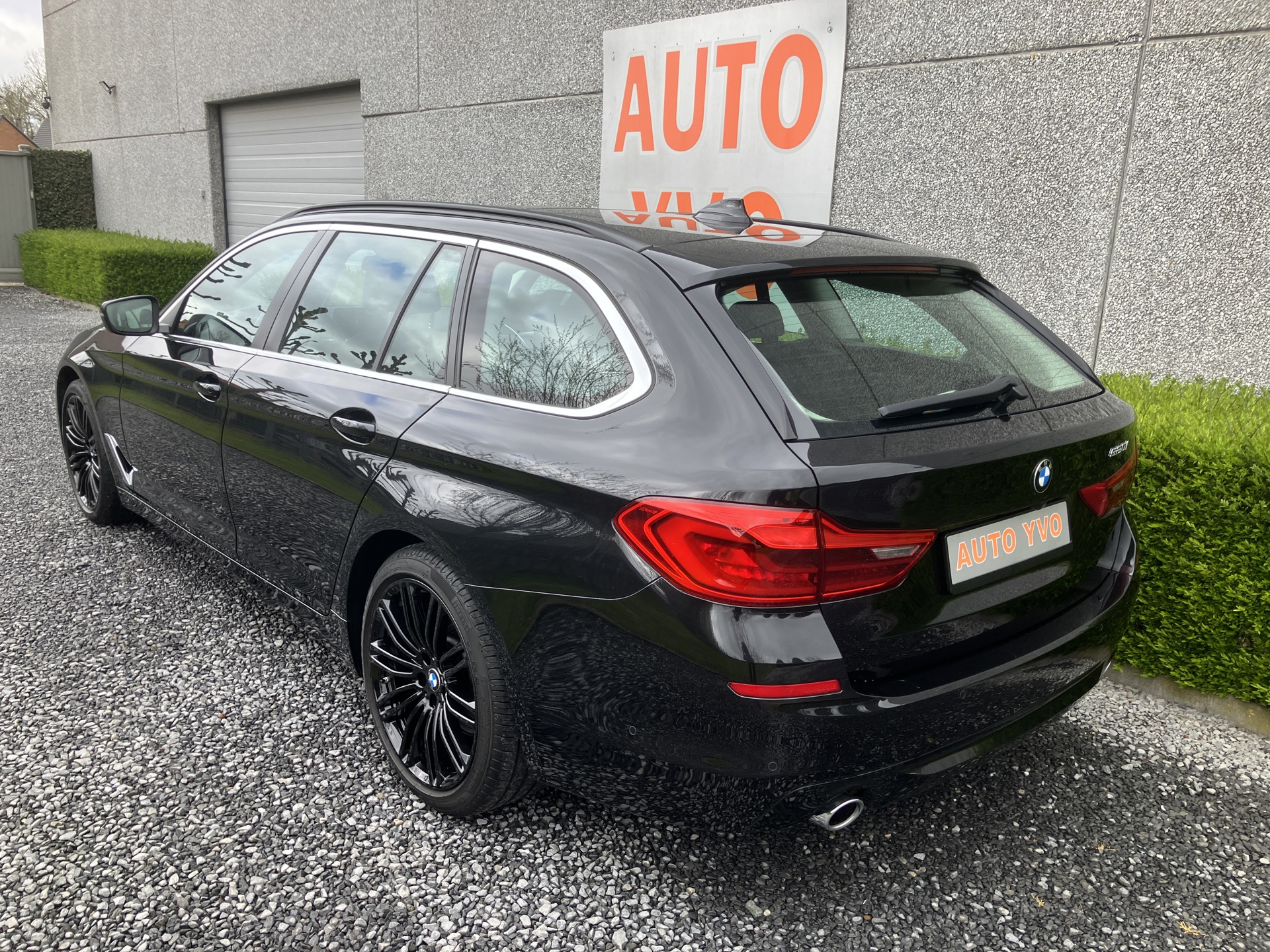 BMW_520i touring_10