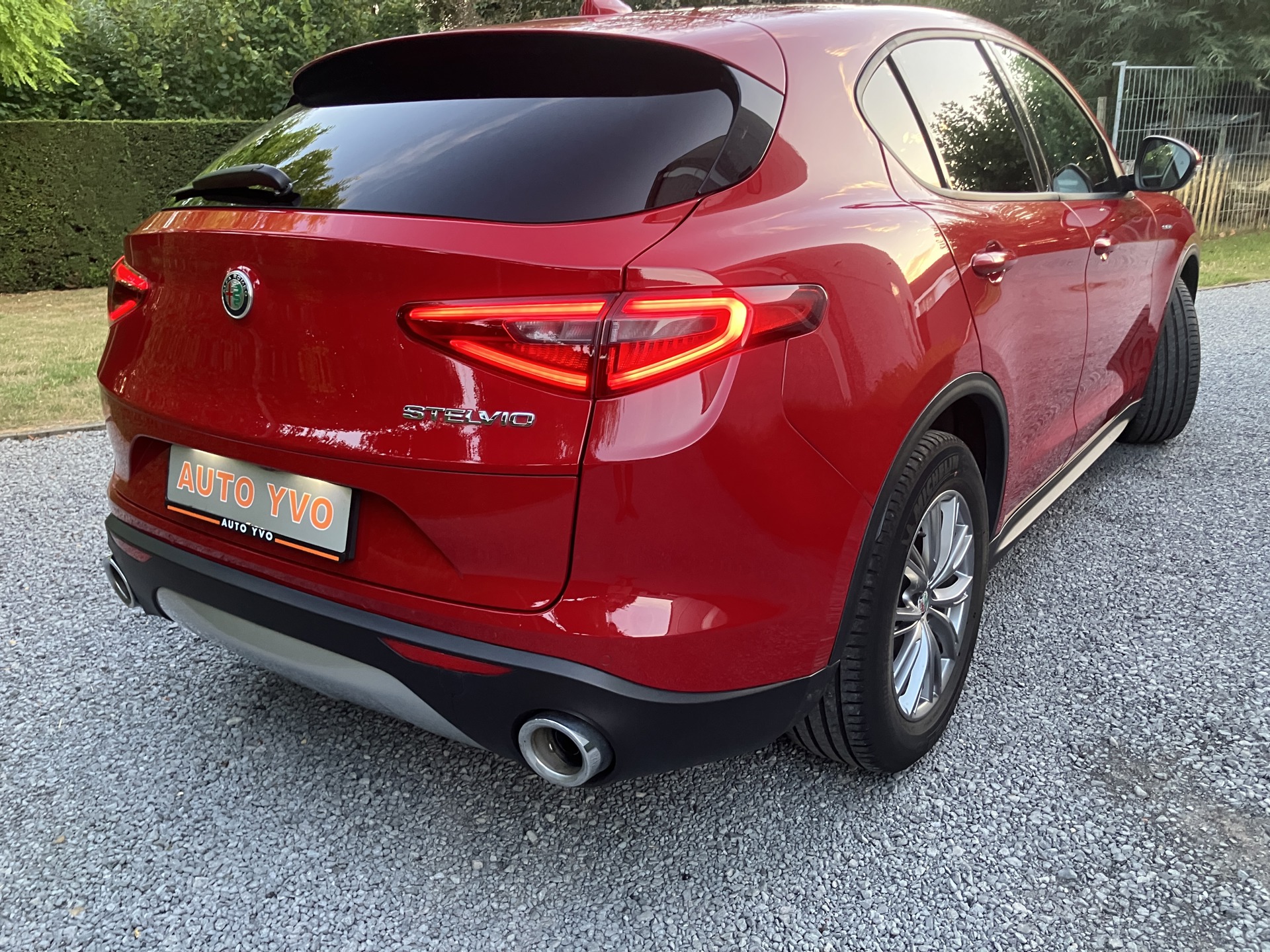 ALFA ROMEO_stelvio_10