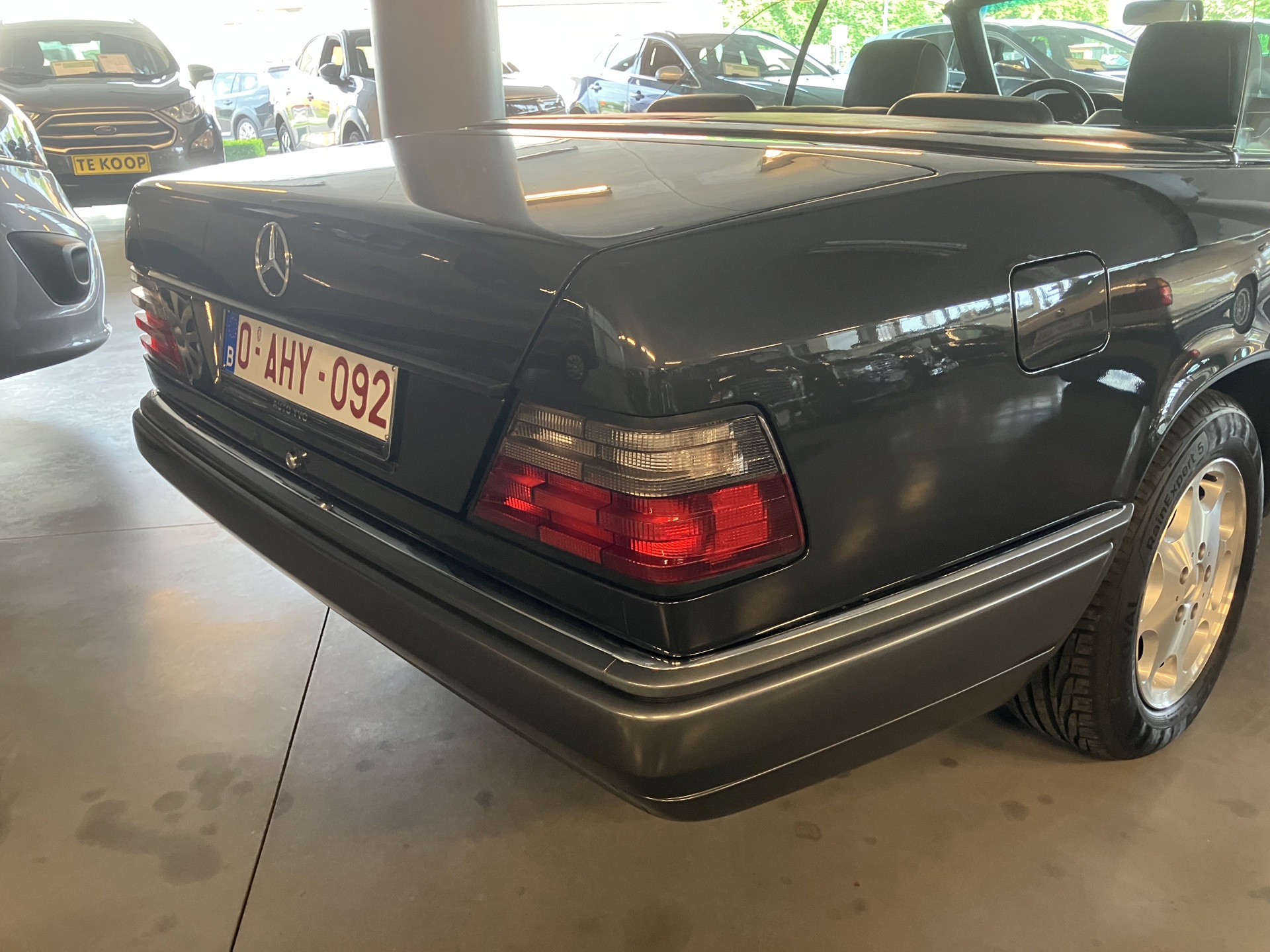 MERCEDES-BENZ_E 220 CABRIO  automatic_2