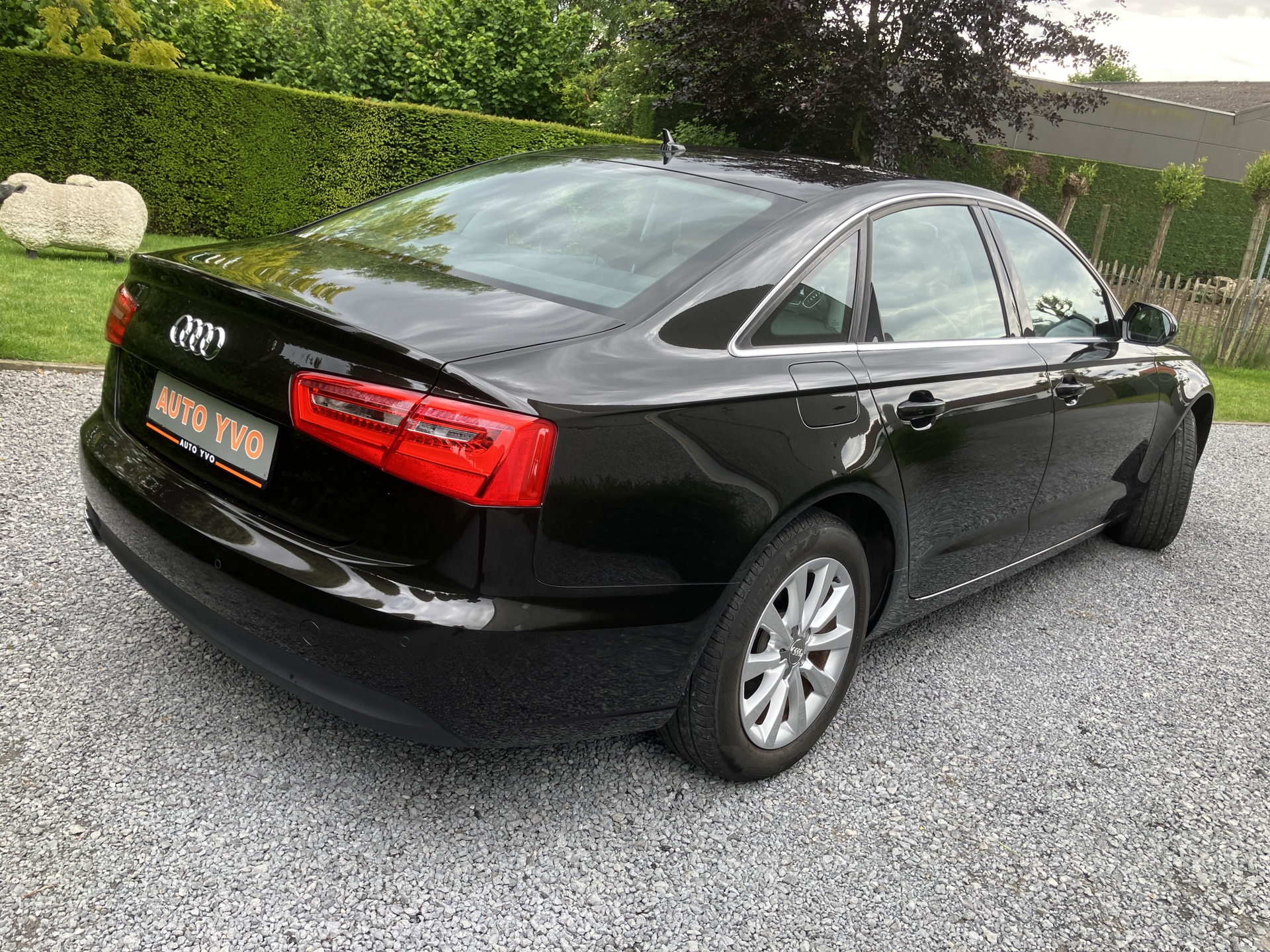 AUDI_A6_12
