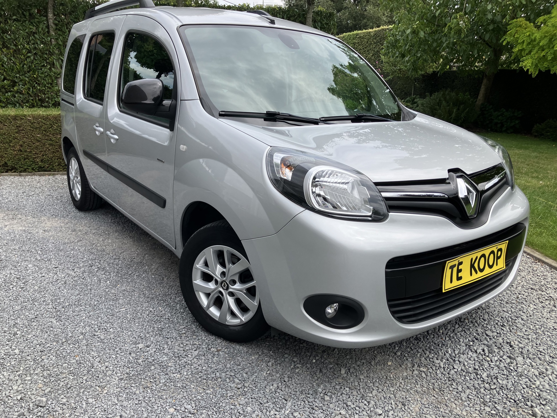 RENAULT_kangoo_11