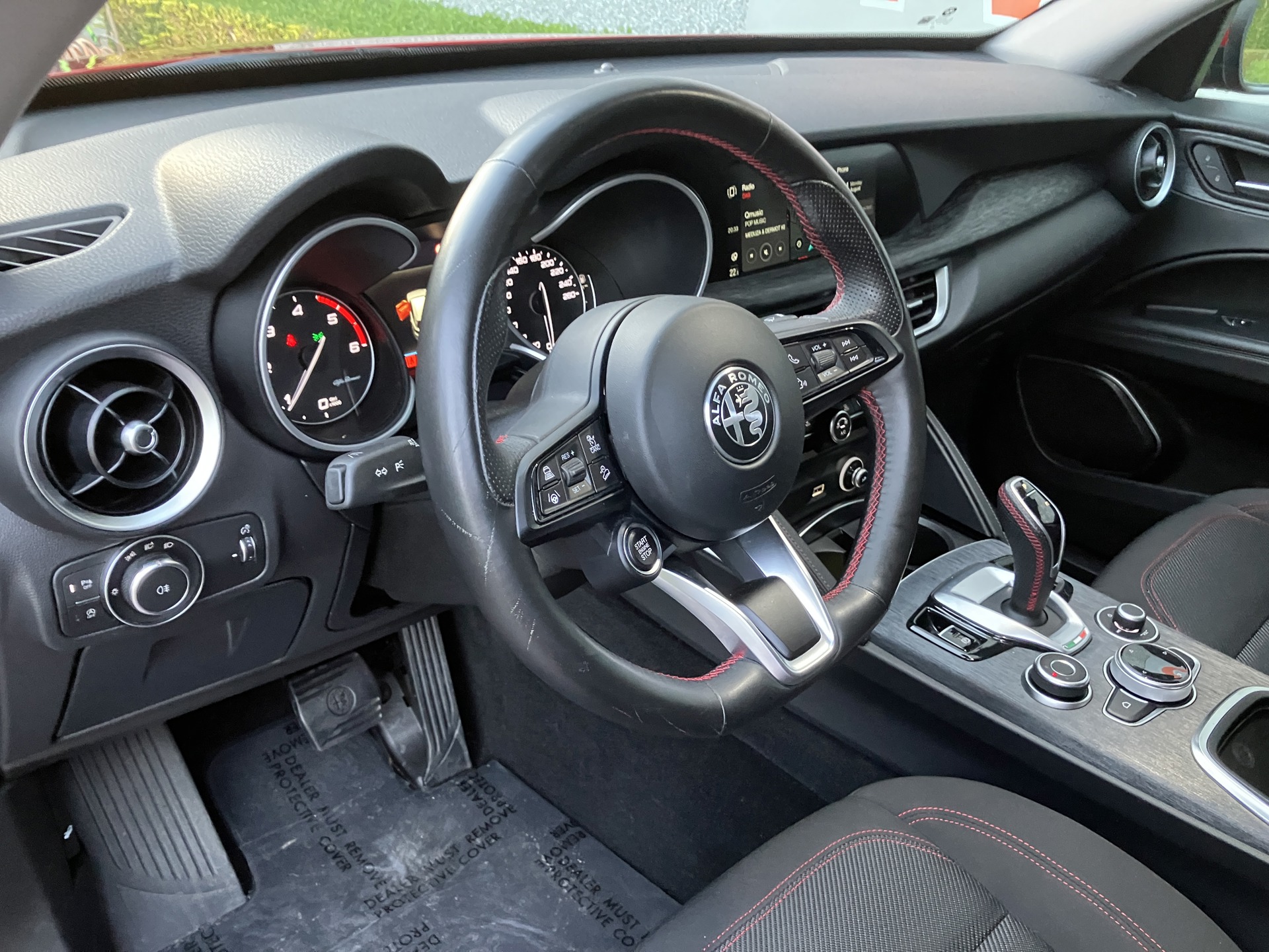 ALFA ROMEO_stelvio_12