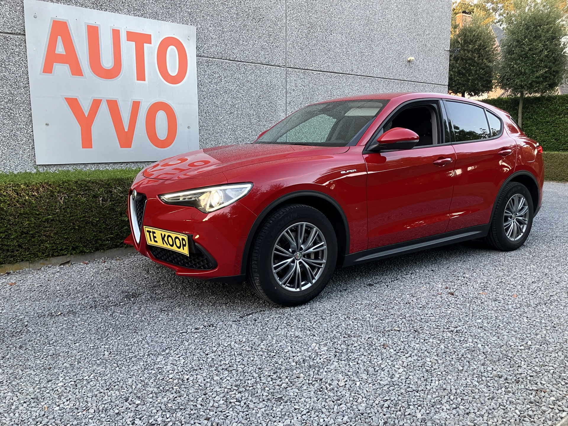 ALFA ROMEO_stelvio_17