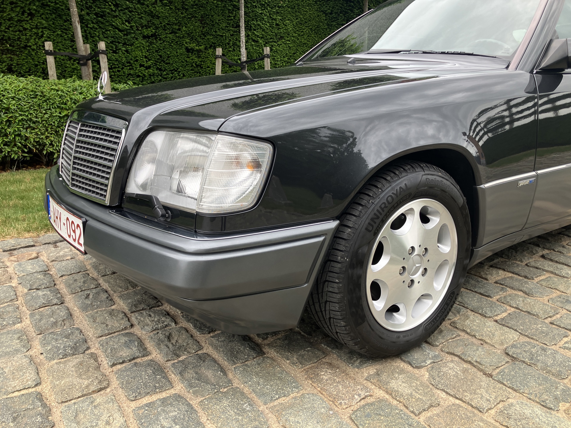 MERCEDES-BENZ_E 220 CABRIO  automatic_4
