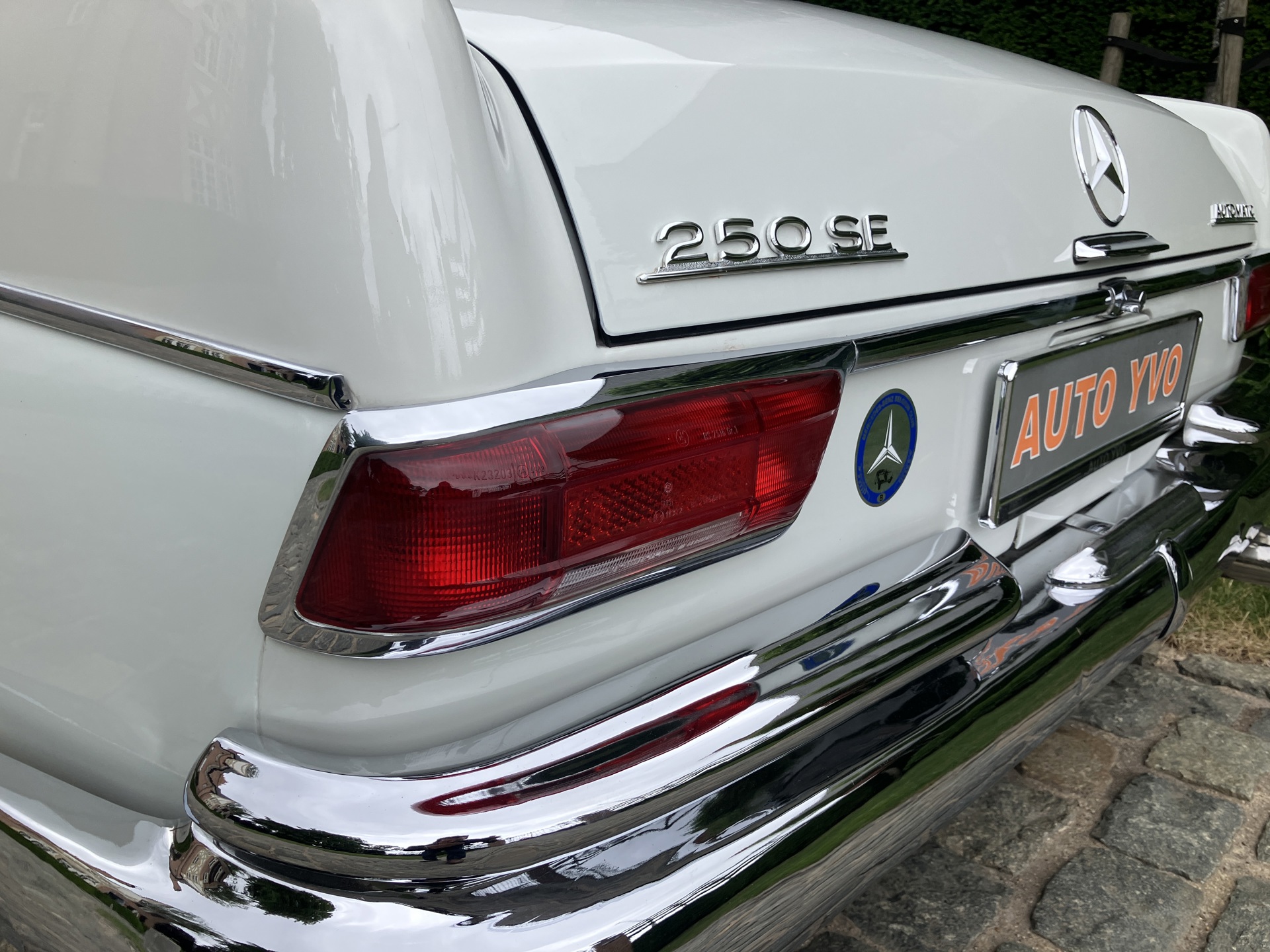 MERCEDES _250 se cabrio_12