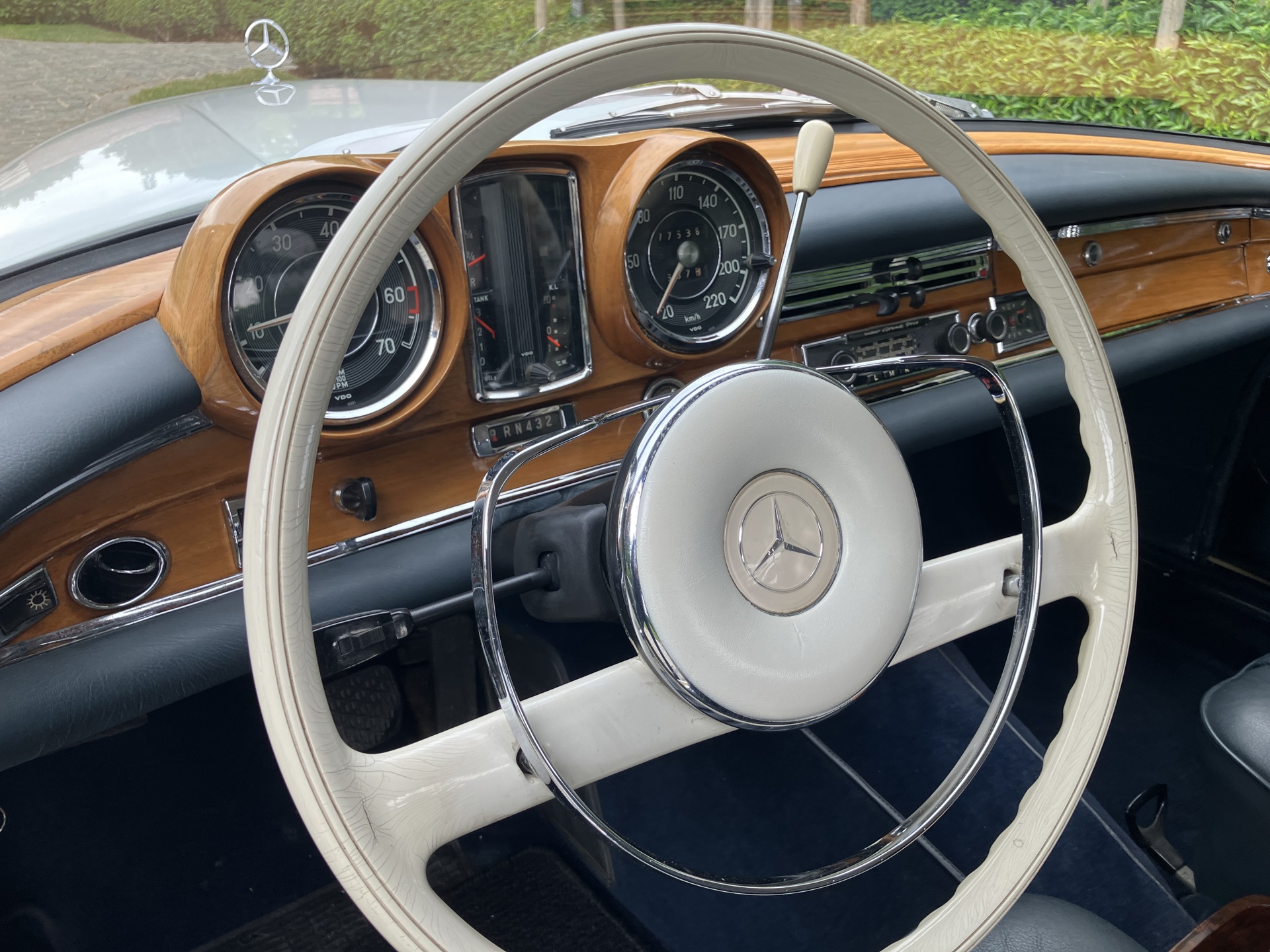 MERCEDES _250 se cabrio_7