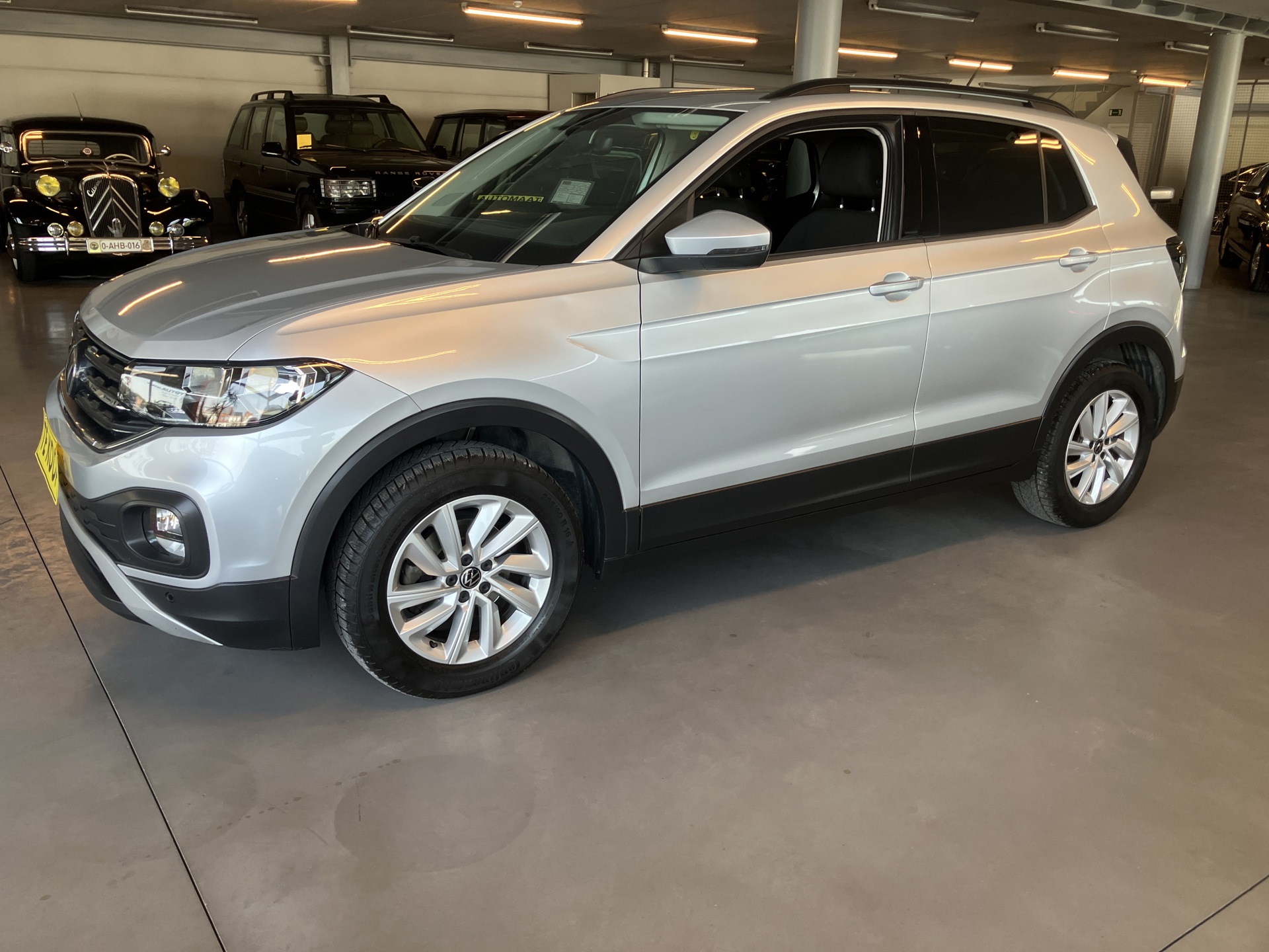 volkswagen_T-cross_4