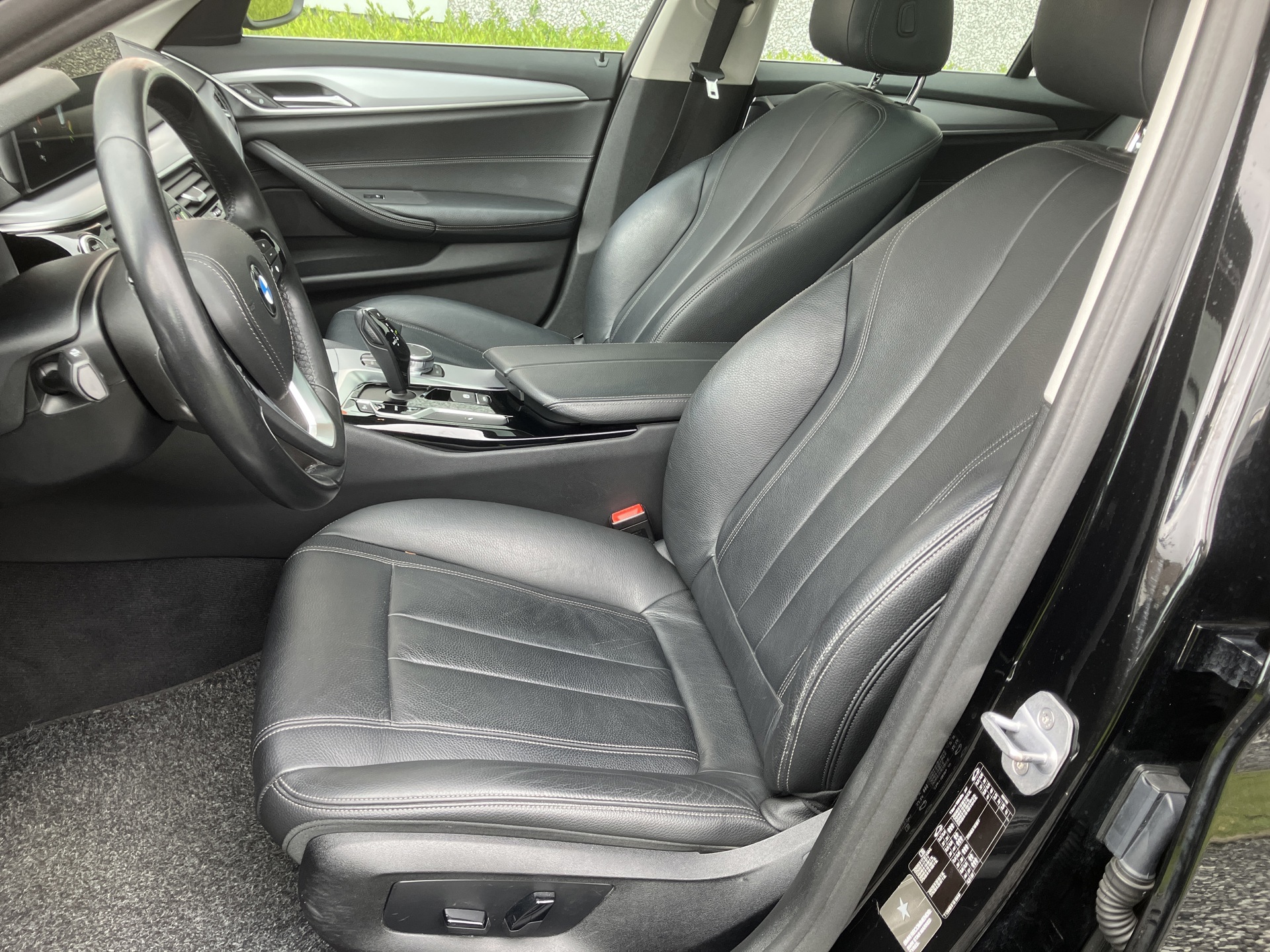 BMW_520i touring_3