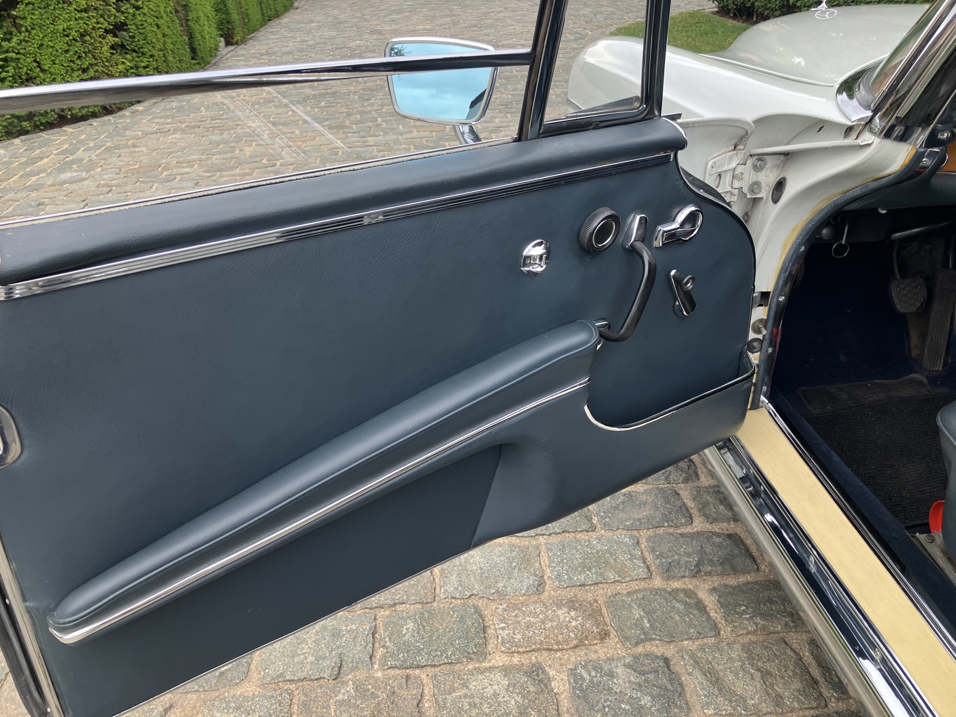 MERCEDES _250 se cabrio_8