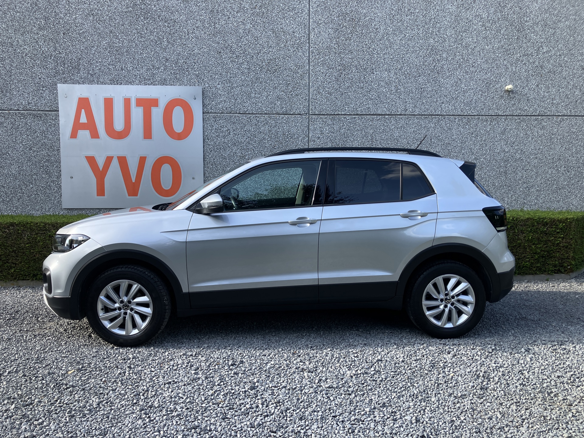 volkswagen_T-cross_1
