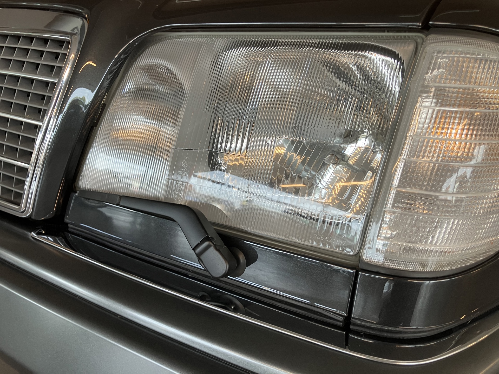 MERCEDES-BENZ_E 220 CABRIO  automatic_3