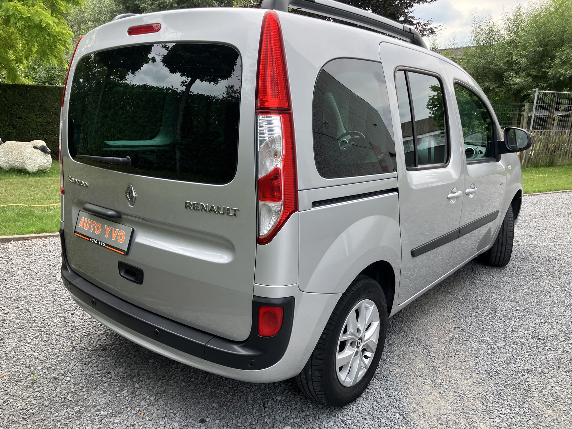 RENAULT_kangoo_10