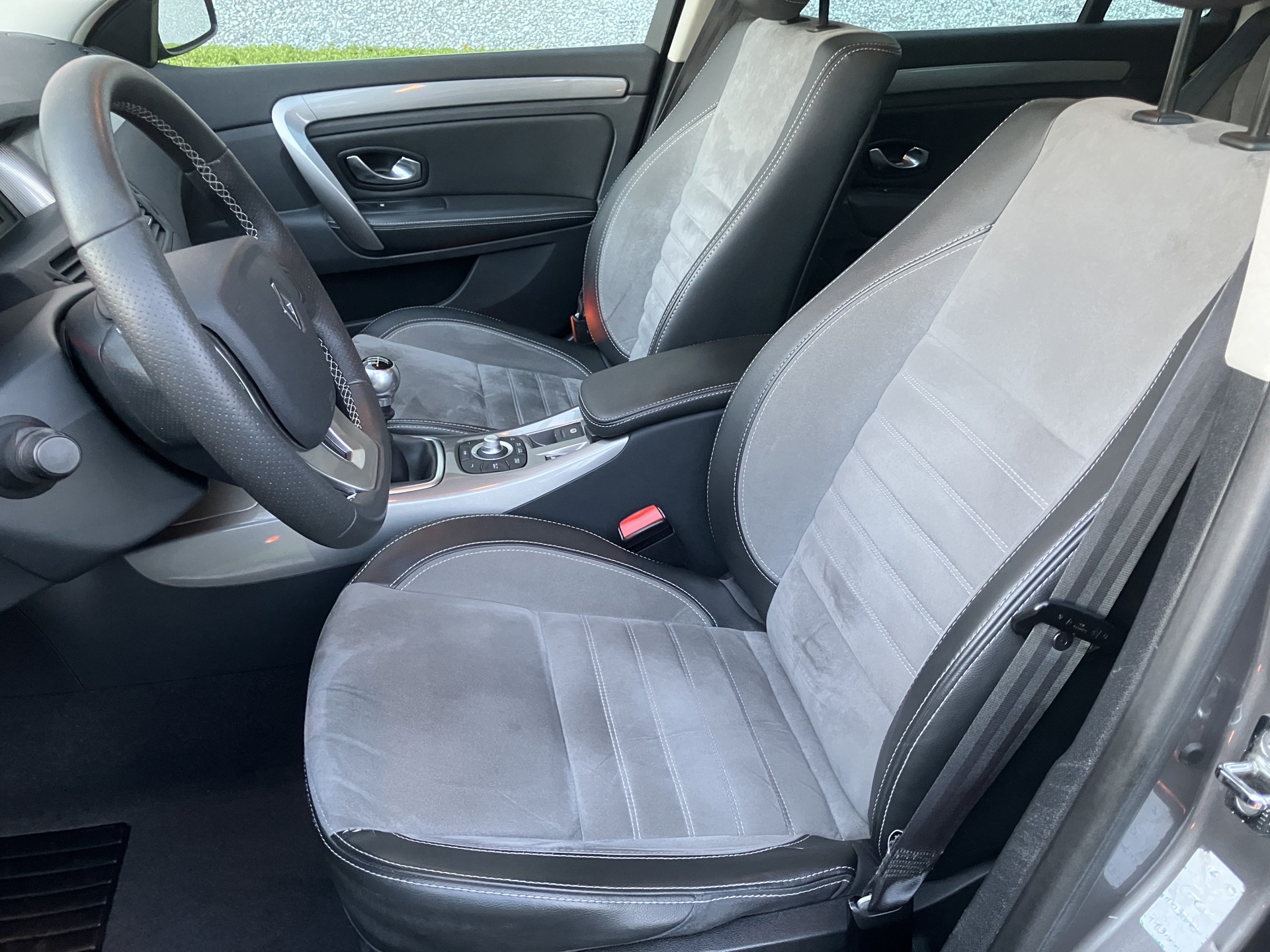 RENAULT_LAGUNA break "4control"_4