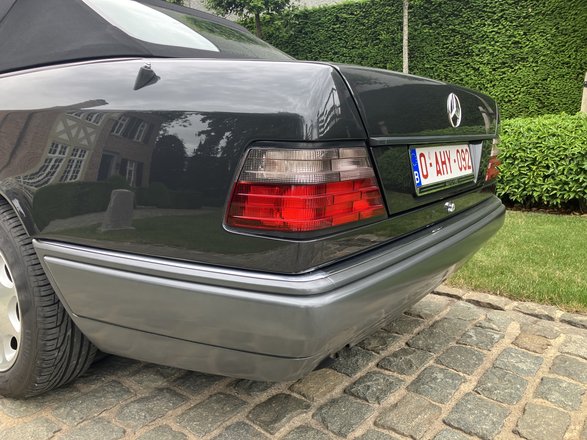 MERCEDES-BENZ_E 220 CABRIO  automatic_14