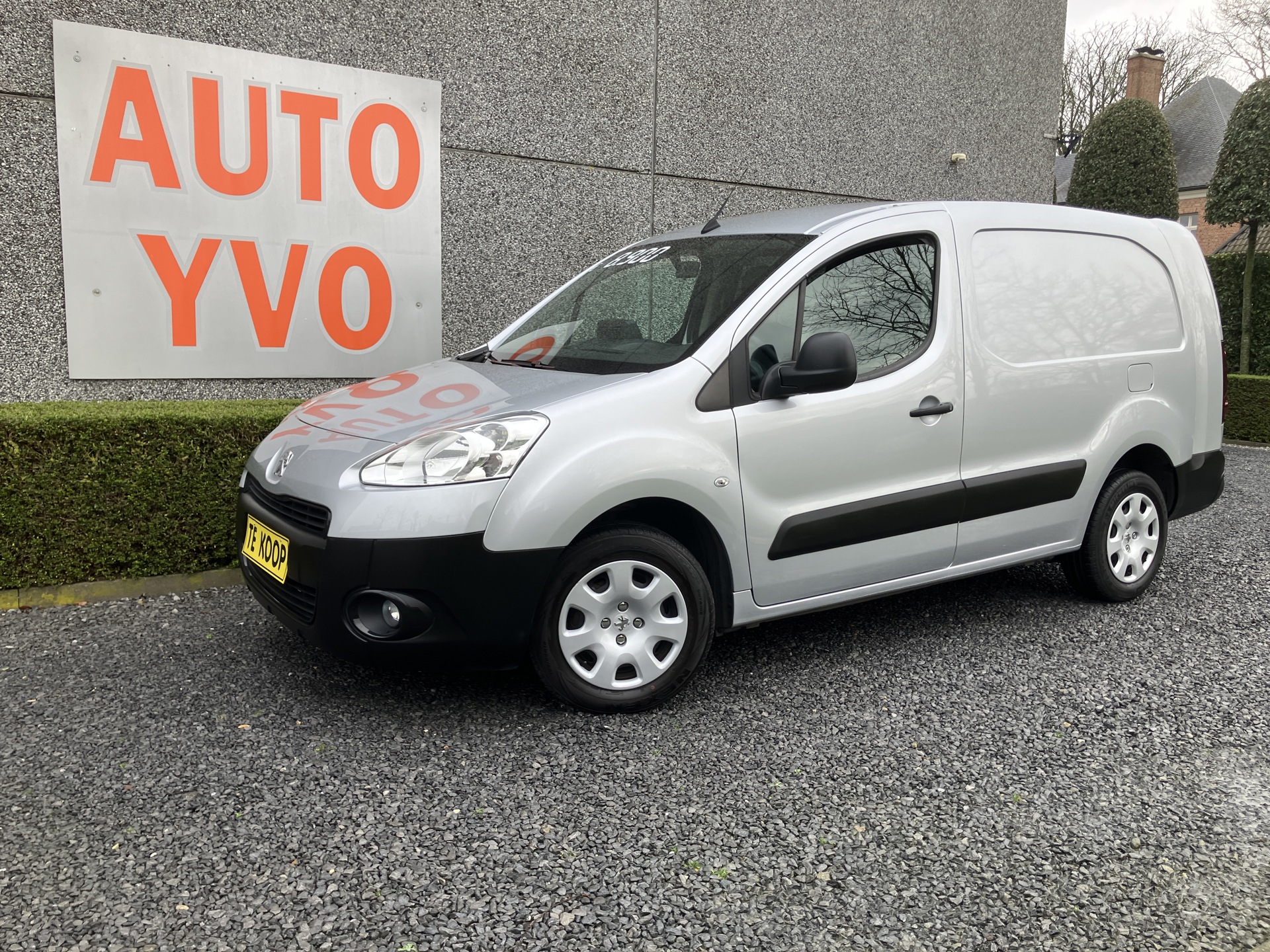 PEUGEOT partner  lichte vracht