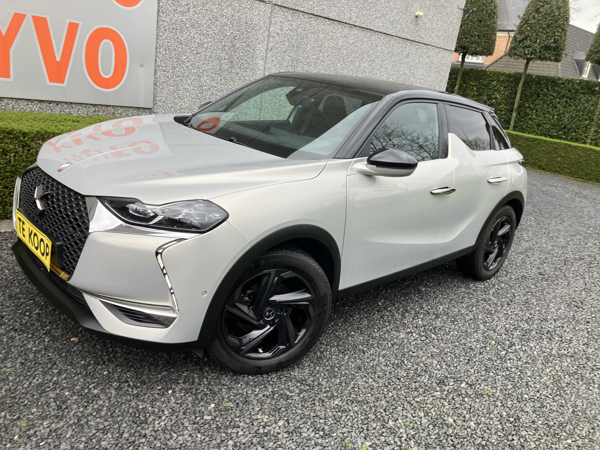 DS automobiles_DS 3 CROSSBACK_12